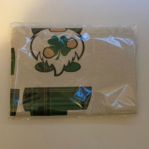 St Patrick's Day Gnome Decorative Pillow Cover - Picture 3 of 3